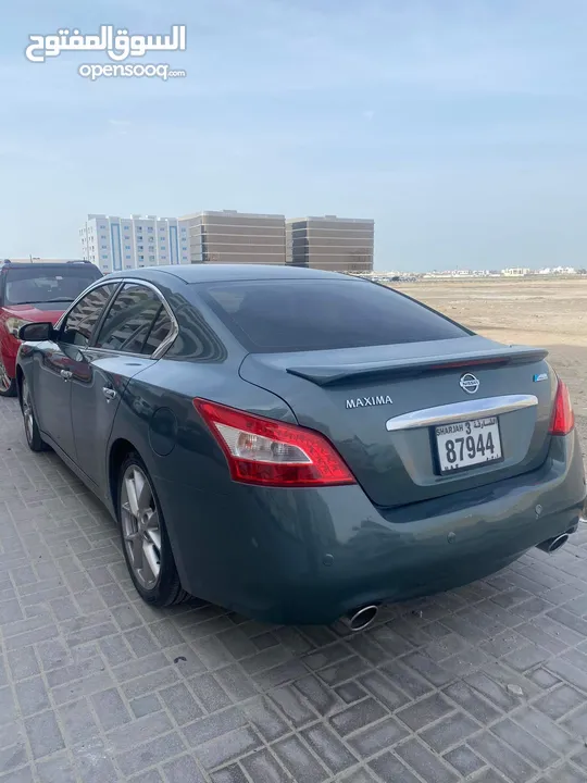 Nissan maxima 2011 full option GCC