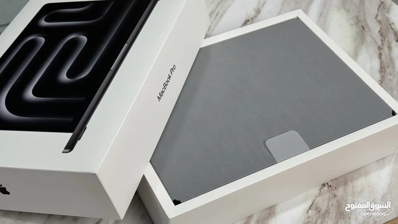 MACBOOK PRO 14" M4 16GB/1TB / ماك بوك برو 14" M4 16GB/1TB