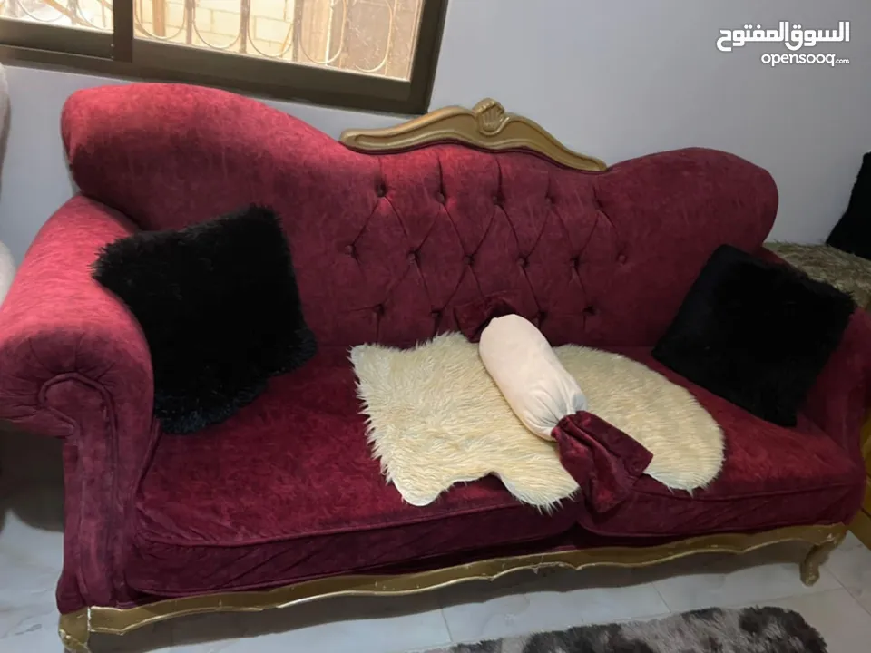 طقم كنب مرتب