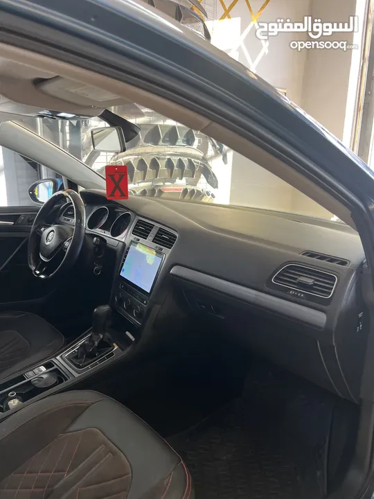 جولف 2014 Mk7.5 فل مع بانوراما / بالسعر المميز ع الكاش فقط