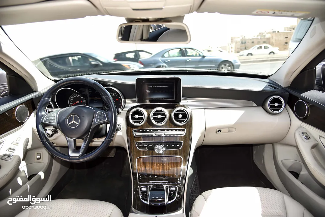 مرسيدس سي كلاس 180 بحالة الوكالة Mercedes C180 2015