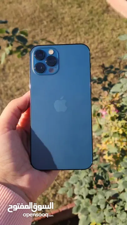 Iphone 12 pro بطارية85 جهاز جديد لوك نضيف وياه كارتونه