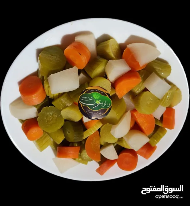 زيتون ومخللات جمله