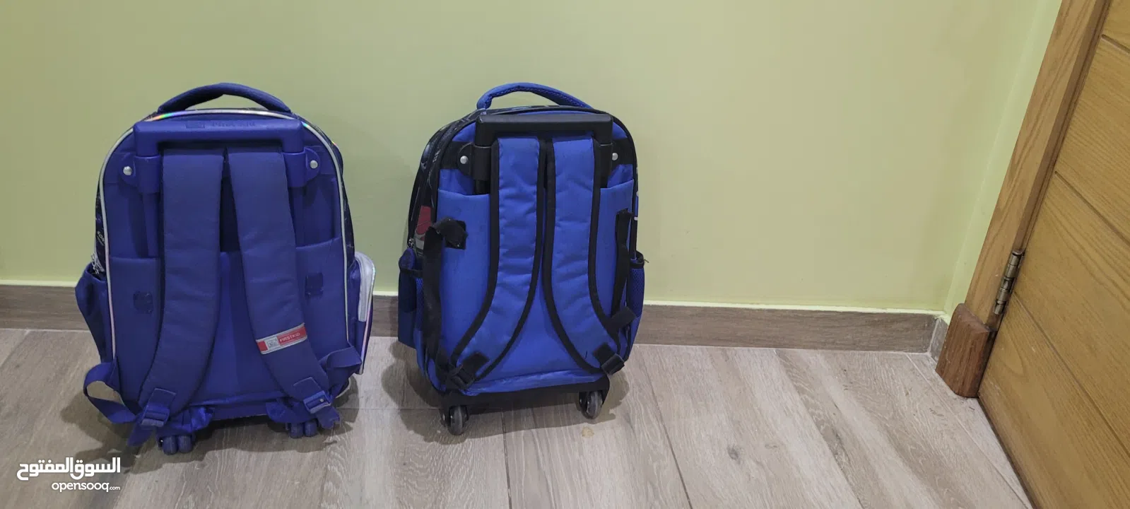 حقيبة اولاد مدرسية ذات جودة عالية و استعمال و حفاظ على الحقيبة بحالة ممتازة شبه جديدة و لا عيوب