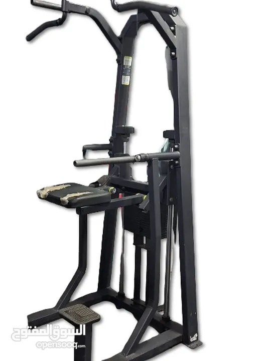 معدات جيم مستعملة بوضع جيد جدا للبيع بسعر الجملة