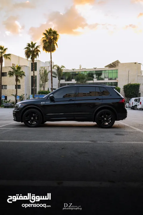 VW TIGUAN R_LINE  2000CC GASOLINE  4X4  امكانية البيع بدفعة اولى والباقي لغاية 4سنوات =48 شهر