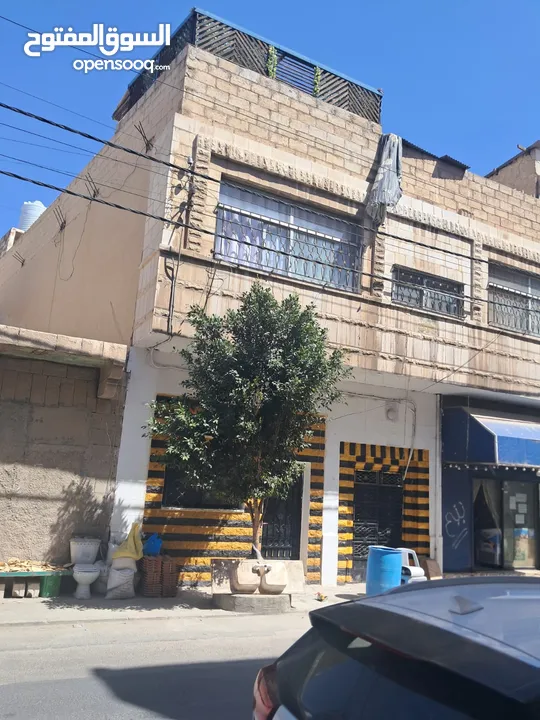 منزل طابقين للبيع