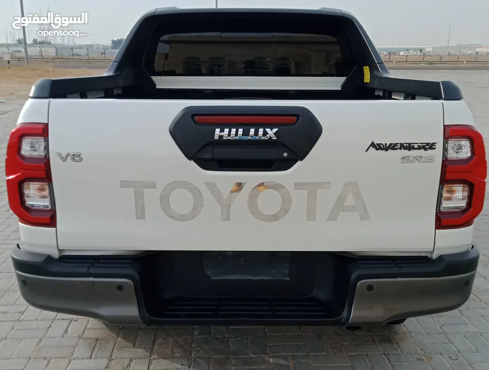Toyota Hilux Adventure SR5 V6 4.0 L Full Option Model 2022