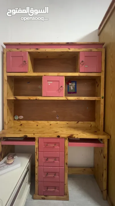 غرفة نوم بناتي