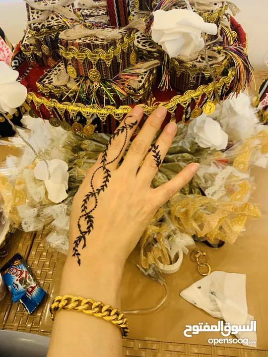 رسم حنااء حسب الطلب وبأسعار مميزه وعروض حصريه