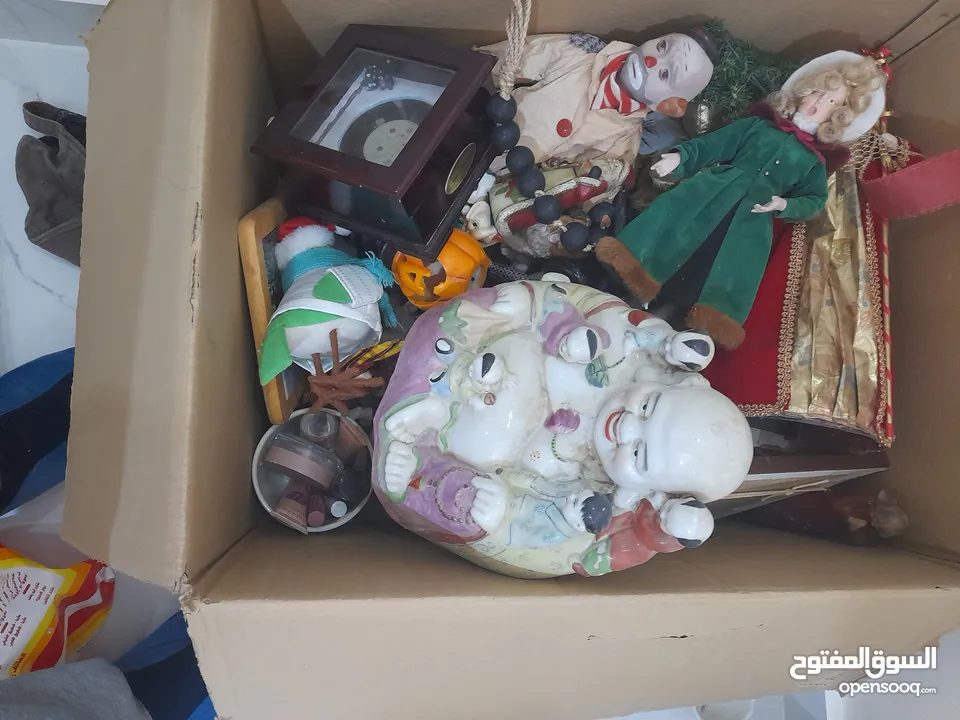 انتيكا وتماثيل اوروبي وشعر طبيعي