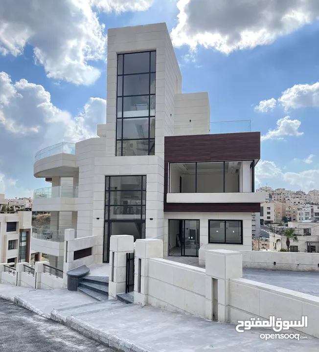 شقة أبراج عبدون الطابقية الفاخره بمساحة 225م - طابق اول