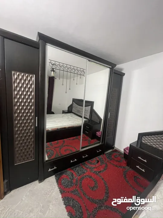 غرفة نوم كاملة + فرشة حرباوي شبه جديدة فاخرة
