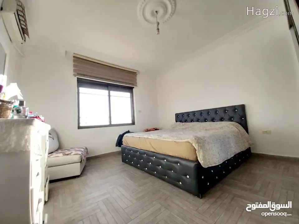 شقه مميزه طابق ثالث مع روف غير مبني للبيع في منطقة الحويطي طريق المطار ( Property ID : 30238 )