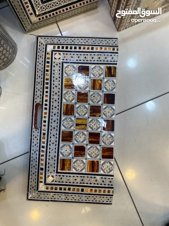 طاولة زهر صدف يدوي