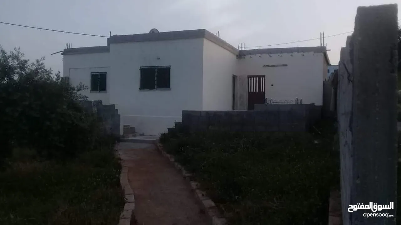 بيت مستقل للبيع