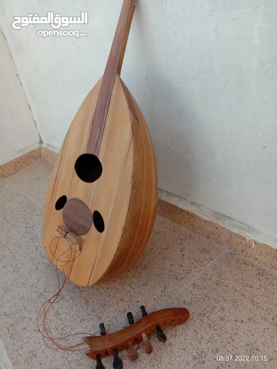 عود بحريني صنع بسنة 1980على حاله منذ عام 2002