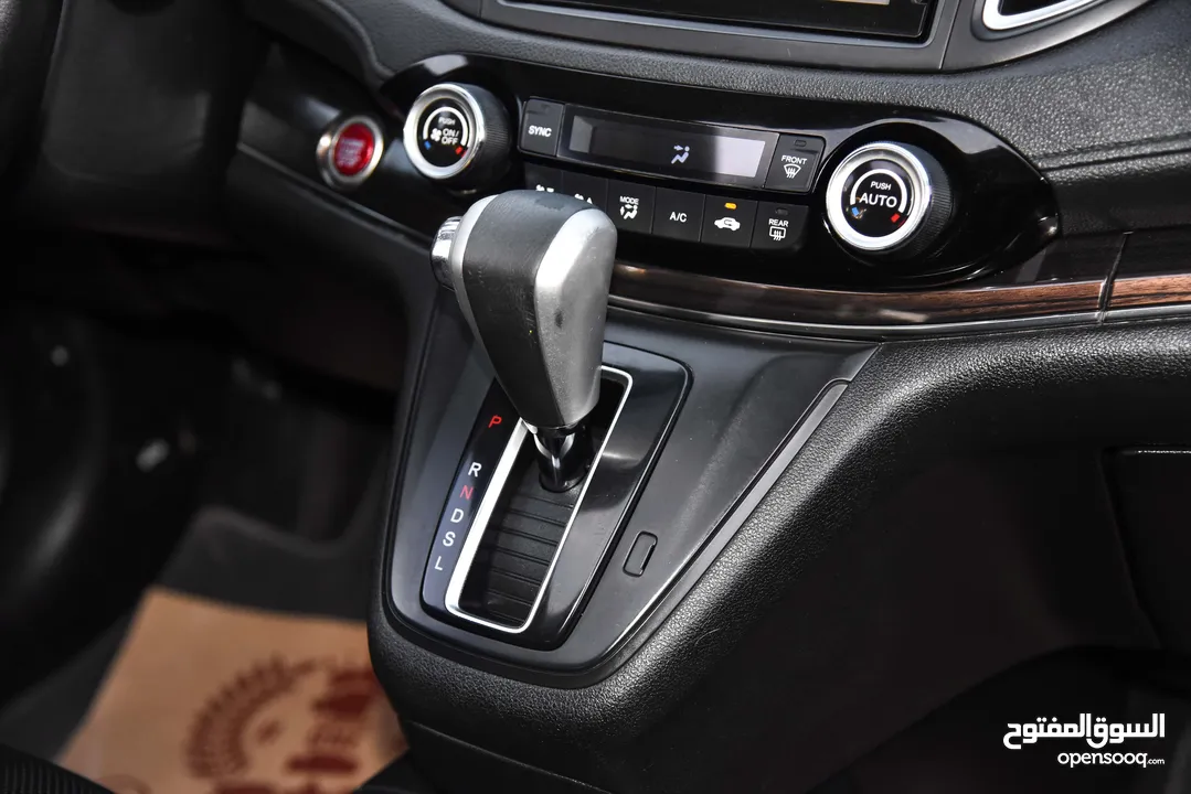 هوندا CR-V بحالة الوكالة Honda CR-V AWD 2015