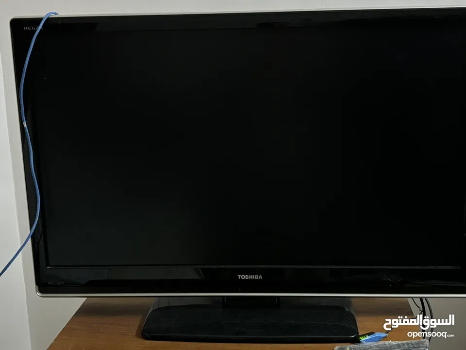 Toshiba HDMI 42 inches with receiver   attached 30 OMR