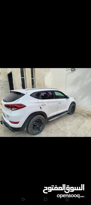 هونداي توسان 2015