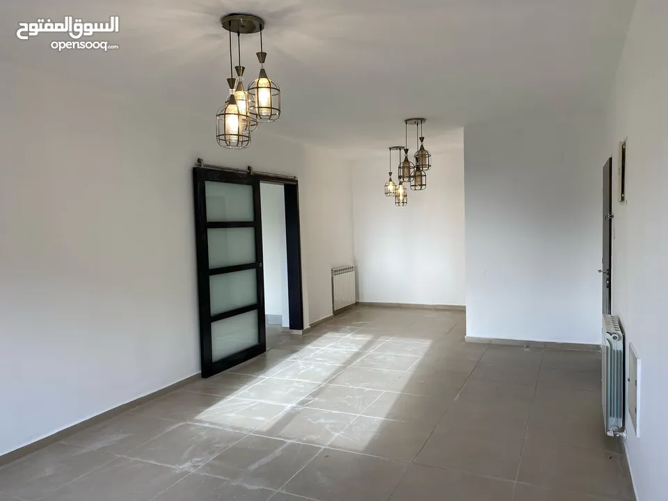 شقة مطله في روابي بمساحة 182 متر جاهز للسكن