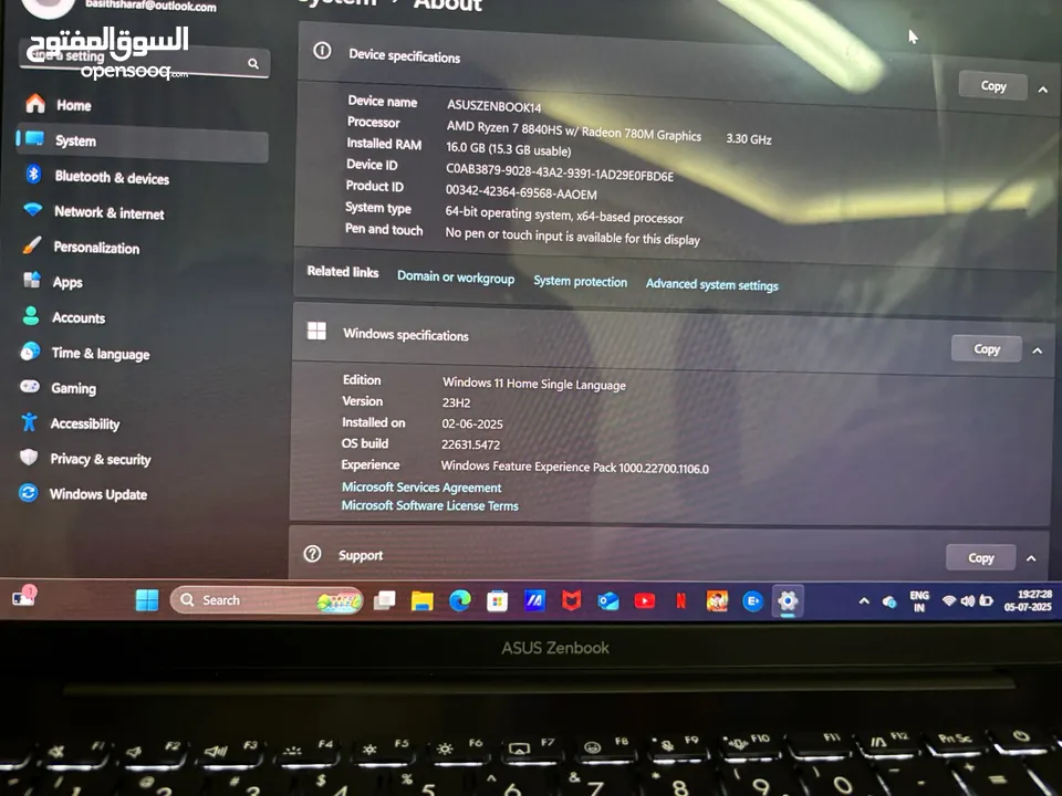 ASUS Zen-book 14 Lumina OLED