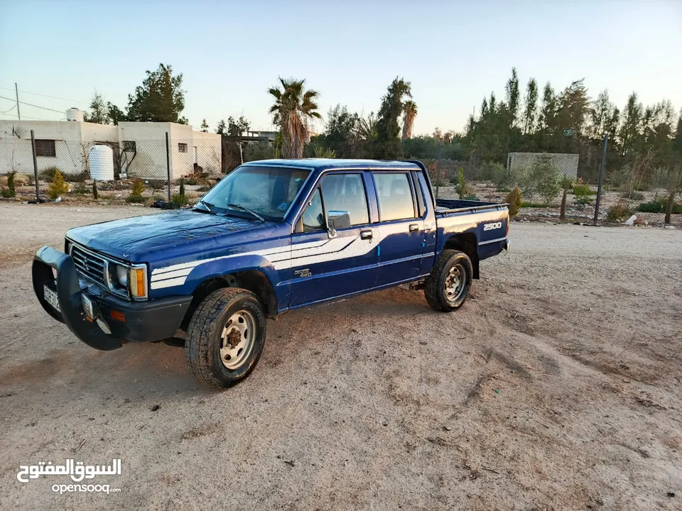 بكب متسوبيشي 1993 لوقير نظيف