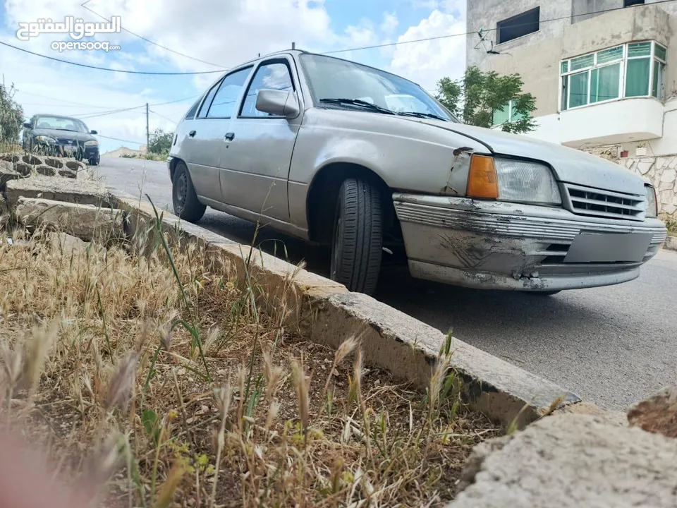 اوبل كاديت للبيع
