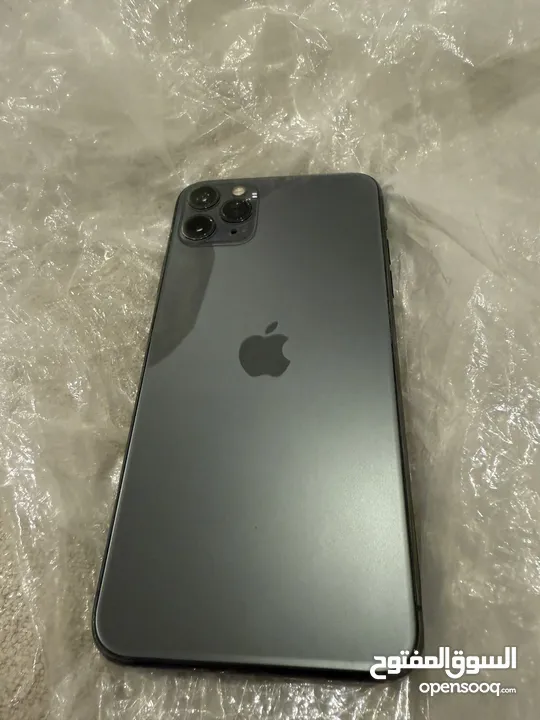 iPhone 11 bro max 256 gb