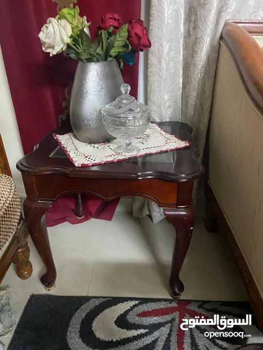 طاولات وسط للبيع