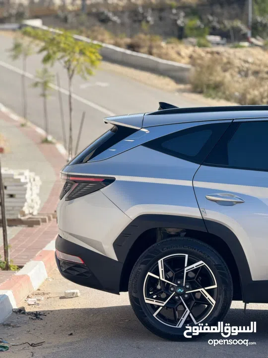 توسان 2023.هايبرد.فل عدا فتحه.2*4.فحص نخب .رام لله او الخليل .البيع كاش