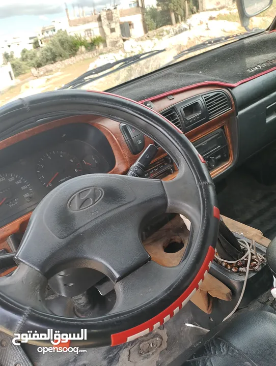 هيونداي h100