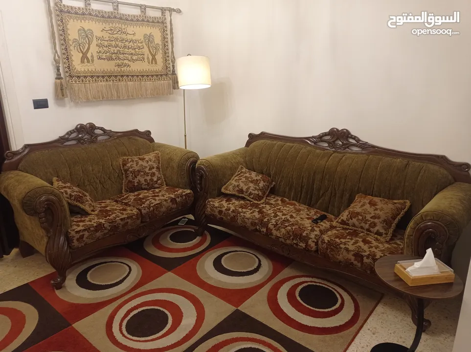 طقم كنب مستعمل  - طقم كامل