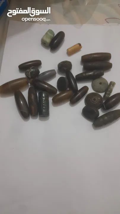 احجار كريمه وخواتم واكسسوارات للبيع