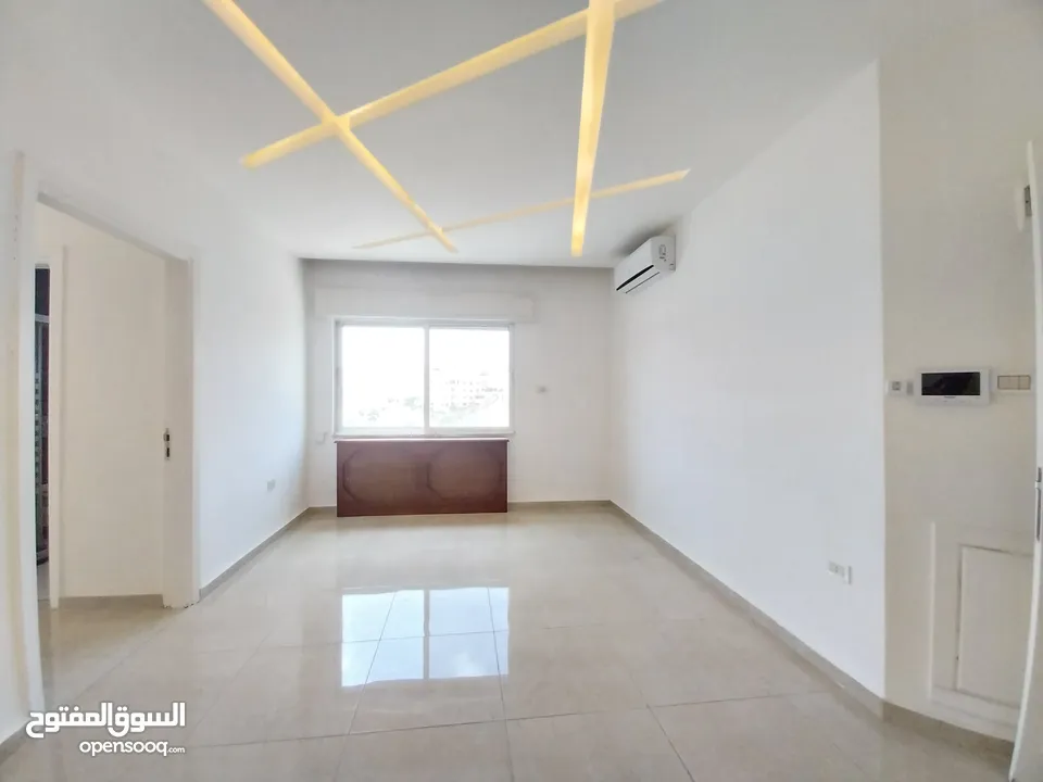 شقة للايجار في عبدون  ( Property 32614 ) سنوي فقط