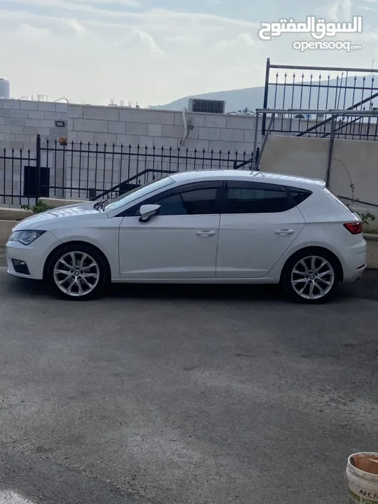 سيات ليون أوتوماتيك اكسلانص