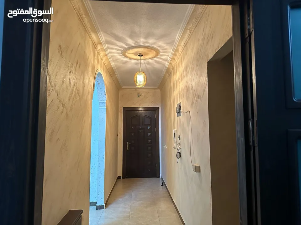 شقة مميزة بالجاردنز سوبر ديلوكس للبيع من المالك مباشرة