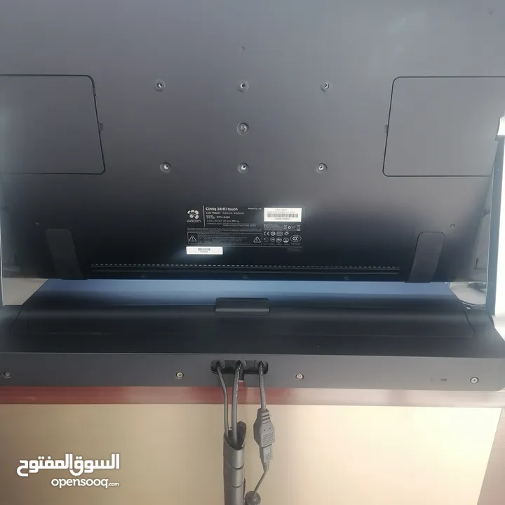 شاشة واكوم تج Wacom touch 24
