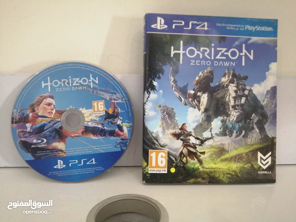 سي دي Horizon Zero Dawn مستعمل 1 شهر سبب البيع تم التختيم اللعبة شغالة ولا خدش