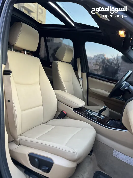 BMW x3 2016  Fully loaded  Bought from dealership  1 owner  All services from dealership  7 jayed