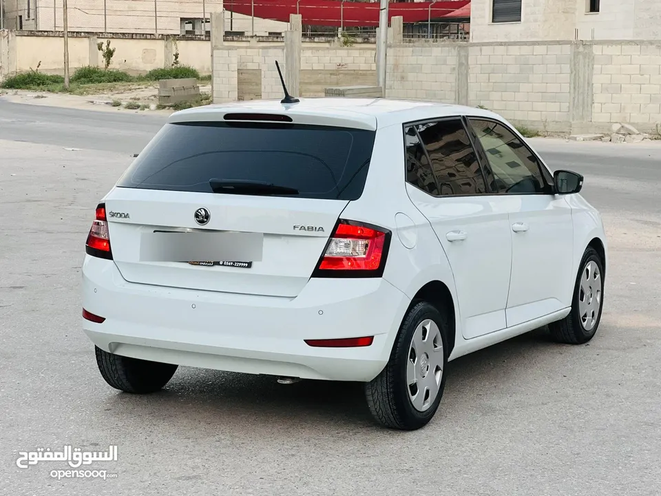 سكودا فابيا 2020