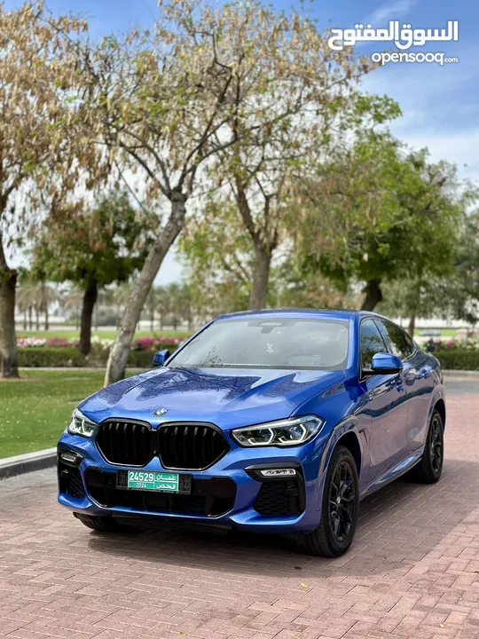 BMW X6 M40 لون مميز