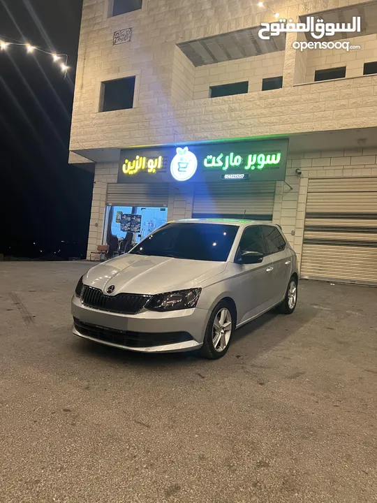 سكودا فابيا 2017 مميزة / جير عادي / 1200 تيربو بنزين / بالسعر المميز عالكاش