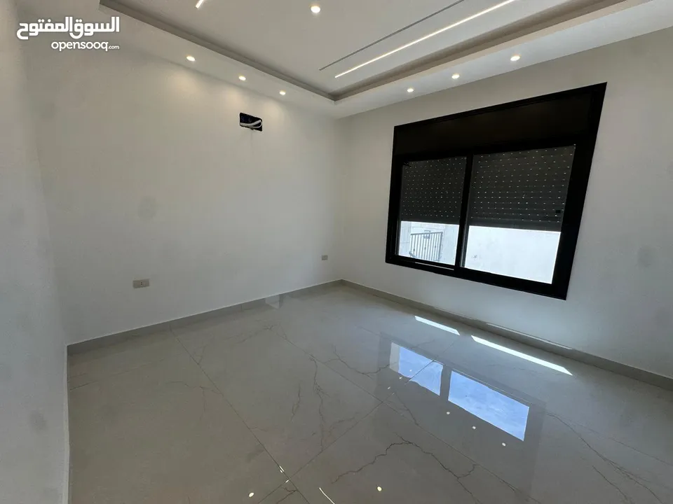 Apartment for Sale in Deir Ghbar ( Property 42434 )-174782786