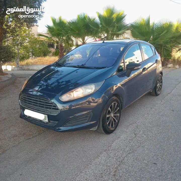 فورد فيستا 2013 بنزين جير عادي