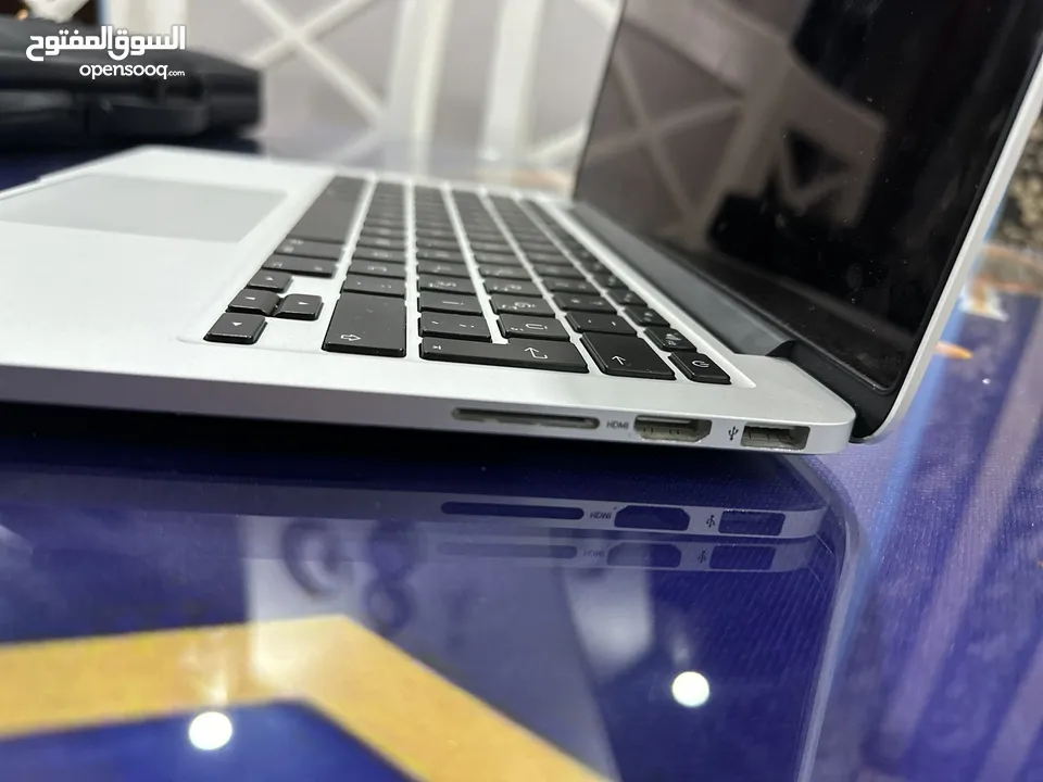 MacBook Pro 2015 Core i5  13 inch  Ram 8g Battery cycles 88