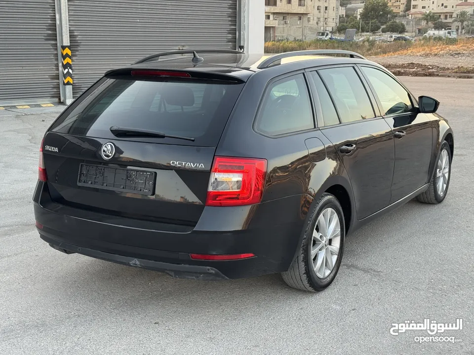 سكودا اوكتافيا 2019/18 اتومات