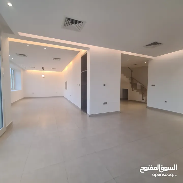 for rent in Abu fatira 3 master bedrooms duplex