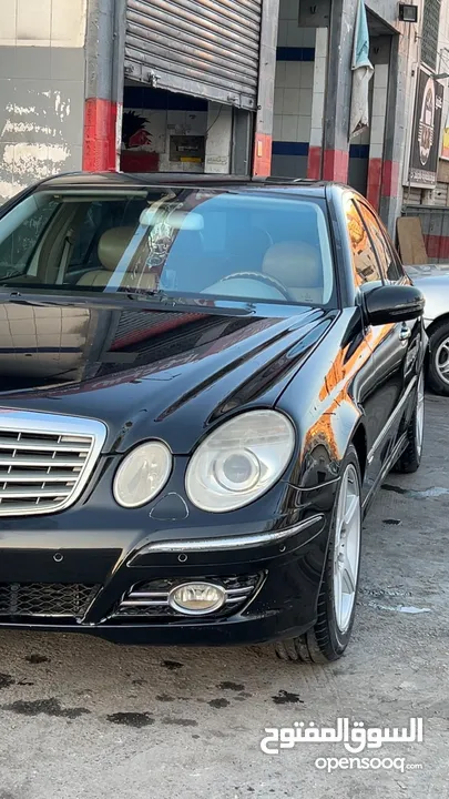 للبيع مرسيدس 2004 فحص كامل كاش فقط السيارة ما شاء الله عليها محدث 2009 فتحة عادية لا ينقصها شيء