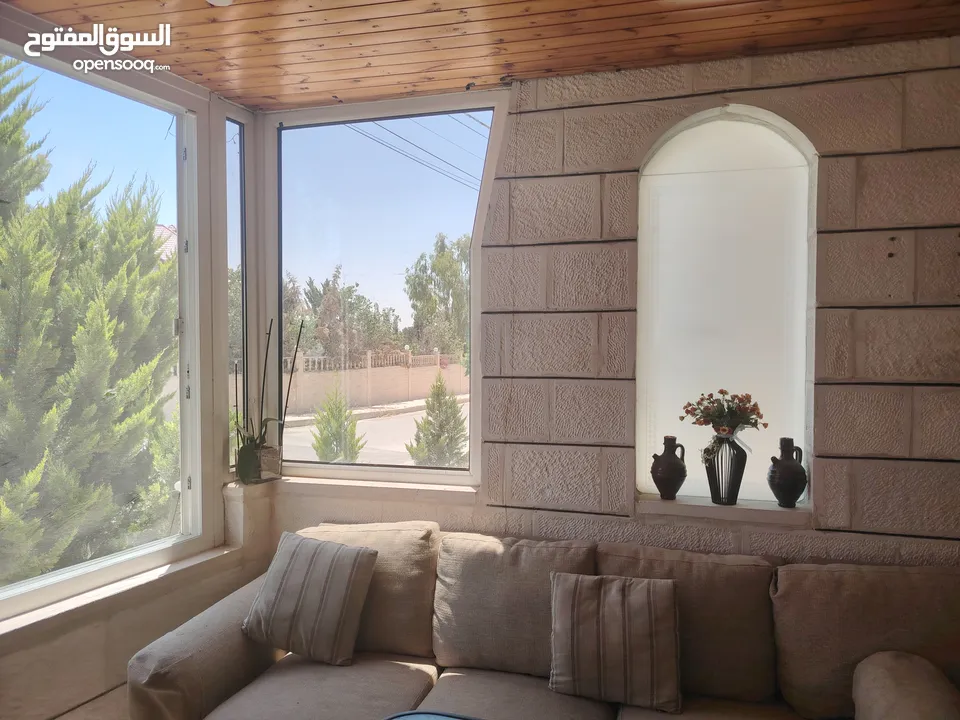 شقة ارضية للبيع ضاحية الرشيد